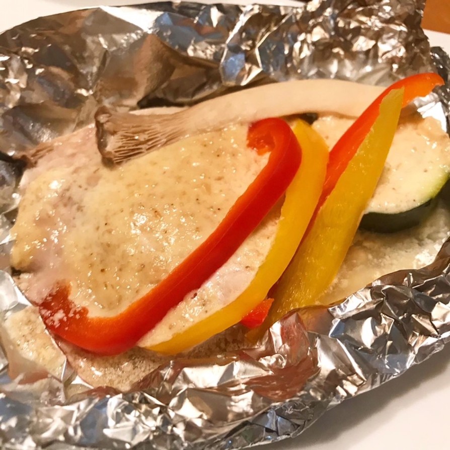メカジキと野菜のゴマ味噌マヨホイル焼きの画像