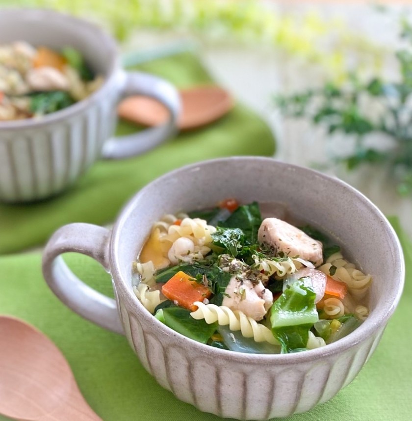 メキシカンチキンヌードルスープのレシピ