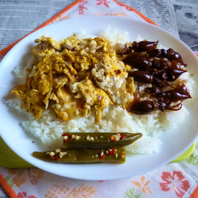 ホタルイカの沖漬け 炒り卵のカフェ丼 レシピ 作り方 By Aranjuez5 クックパッド 簡単おいしいみんなのレシピが352万品