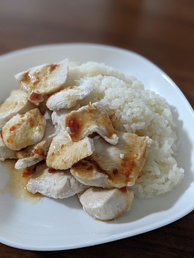 鶏むね肉のカオマンガイ風ご飯の写真