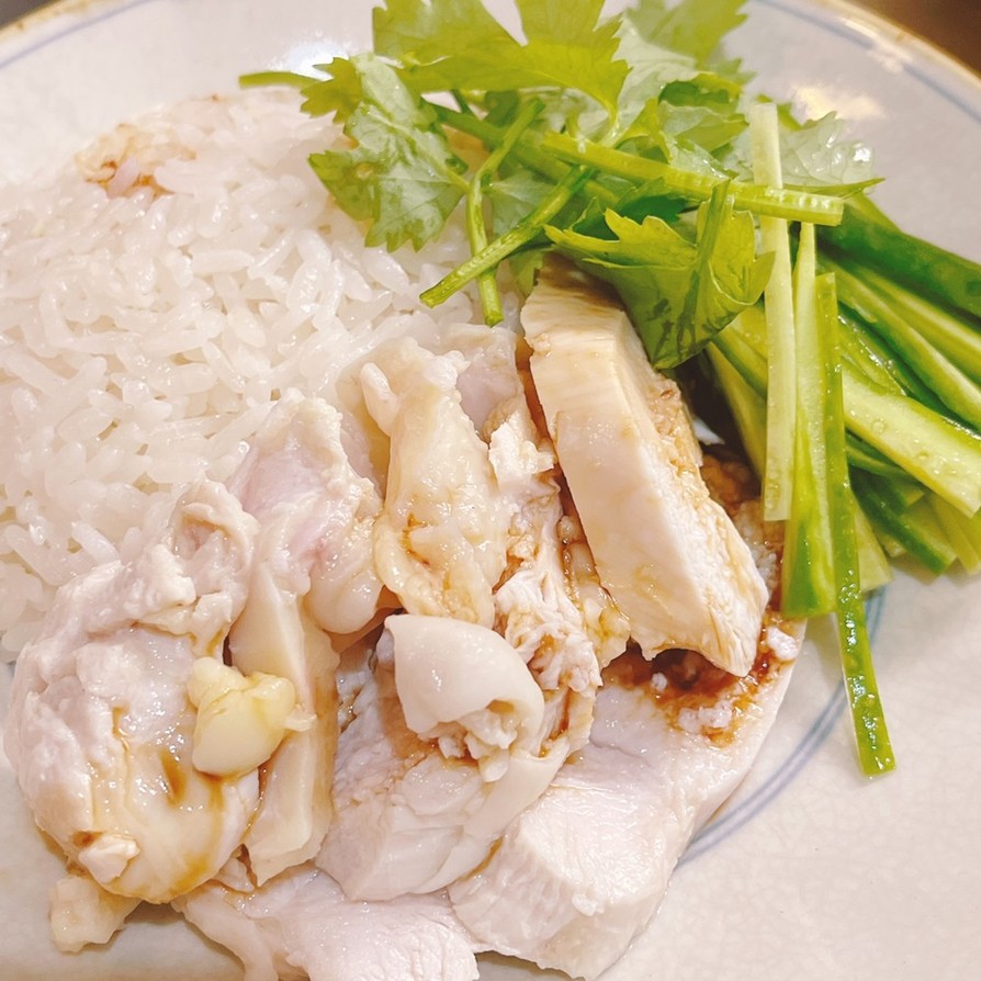 海南鶏飯（シンガポールチキンライス）の画像
