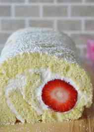 みんなが作ってる イチゴ ふわふわ ロールケーキのレシピ クックパッド 簡単おいしいみんなのレシピが355万品