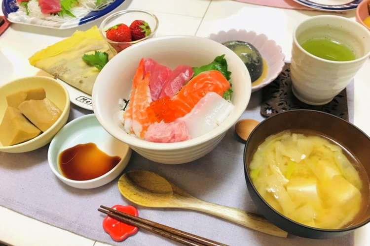 海鮮丼メインの夕飯献立 お祝い節句に レシピ 作り方 By 体裁よく クックパッド 簡単おいしいみんなのレシピが359万品