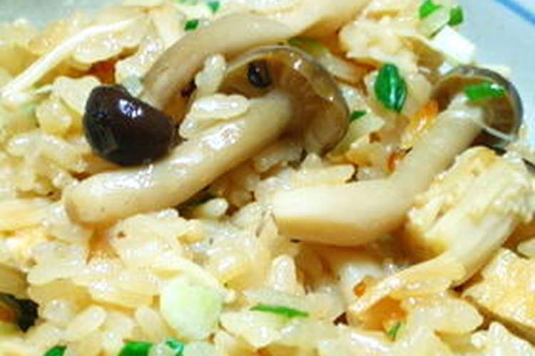 きのこの炊き込みご飯 レシピ 作り方 By 腹の上のポニョポニョ クックパッド 簡単おいしいみんなのレシピが372万品