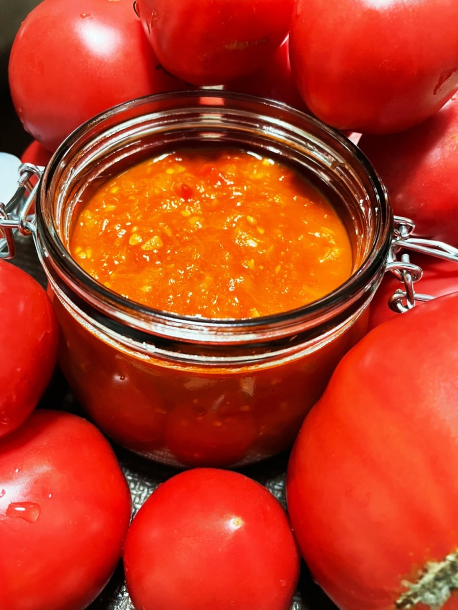 生トマトでトマトソースの画像