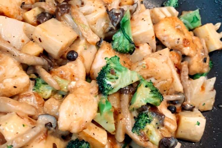 タケノコと鶏胸肉のオイマヨ炒め レシピ 作り方 By プルンハヌル11 クックパッド 簡単おいしいみんなのレシピが357万品