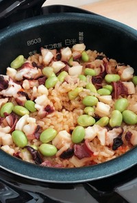 枝豆とタコの炊き込みご飯☆タコ飯