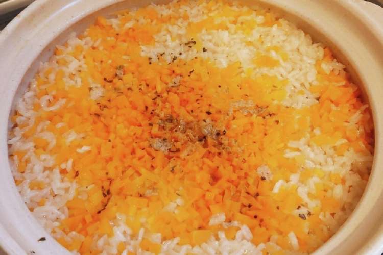 牛脂の旨味とけこんだ人参の炊き込みご飯 レシピ 作り方 By のの0777 クックパッド 簡単おいしいみんなのレシピが375万品