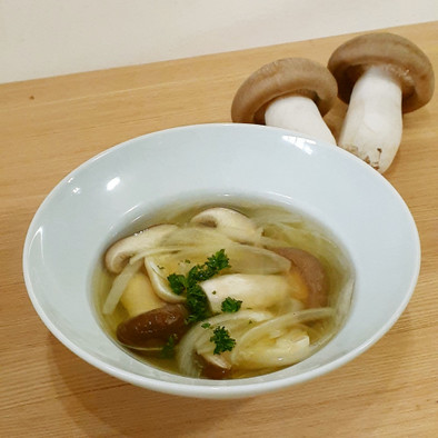 【野菜ソムリエ】大黒本しめじのスープの写真