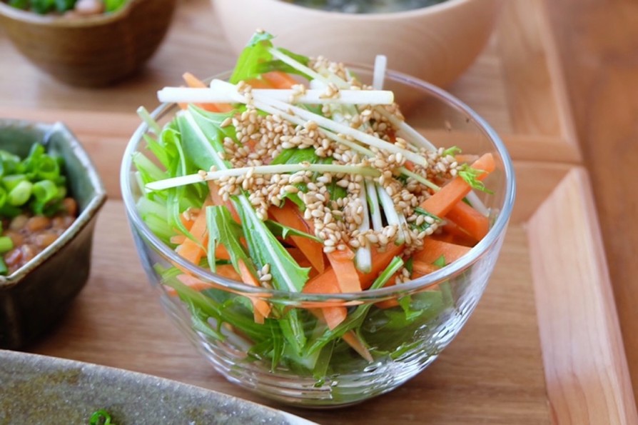 水菜と春にんじんの和風サラダの画像
