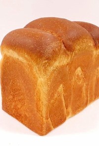 しっとり甘いもち姫山食パン