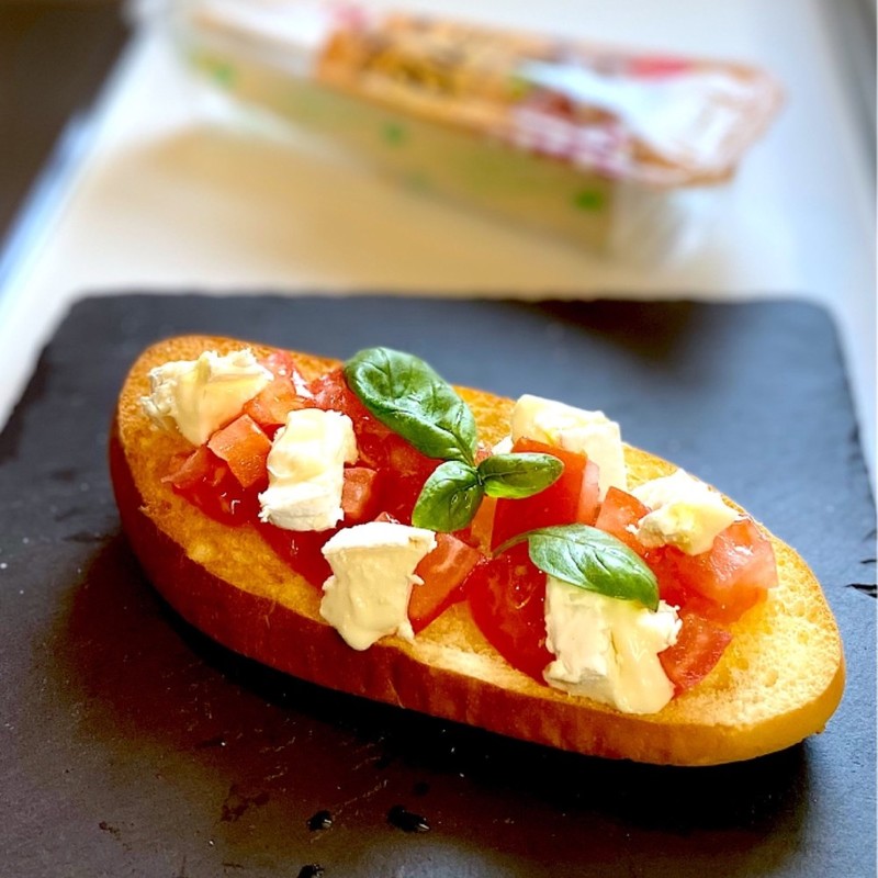 みんなが作ってる バゲット トマト チーズのレシピ クックパッド 簡単おいしいみんなのレシピが366万品
