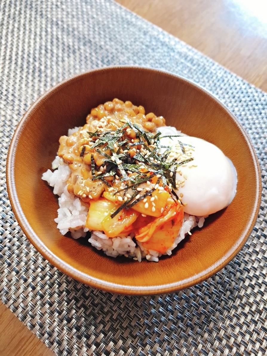 キムチ納豆丼の画像