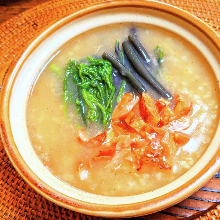 山菜玄米粥の画像