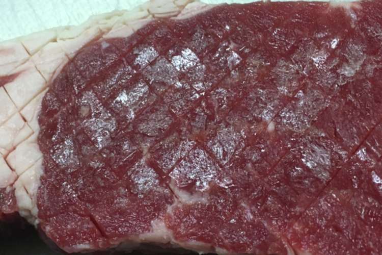 ステーキ肉の簡単下処理 筋切り技 レシピ 作り方 By すなちん クックパッド 簡単おいしいみんなのレシピが353万品
