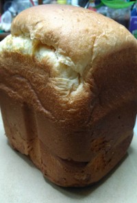 HB ペペロンチーノ風味食パン