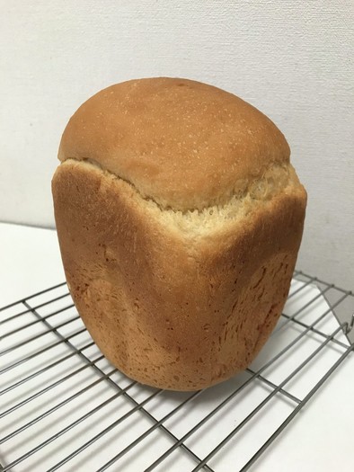 薄力粉のみ食パン　HBの写真
