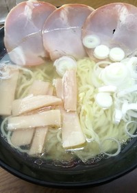 塩ラーメン