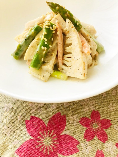 春野菜と胸肉のサラダ☆Wごまミックスの写真