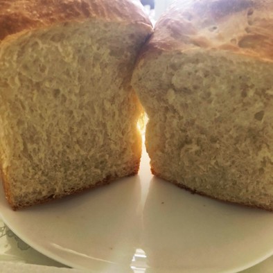 山食パンor角食パンの写真