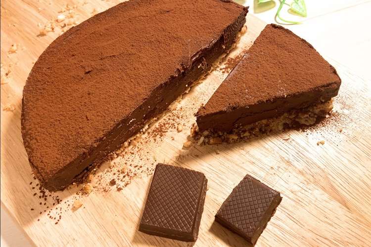 材料4つ 柔らか生チョコレートケーキ レシピ 作り方 By Sweetssato クックパッド 簡単おいしいみんなのレシピが355万品