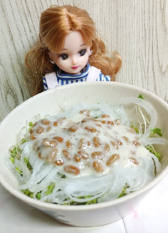 リカちゃん♡酢納豆新たまスプラウトサラダの画像