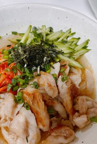 韓国冷麺風マロニーちゃん