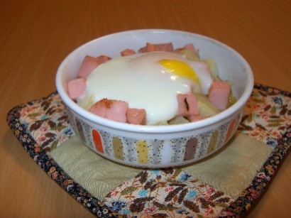 リサーラソーセージと卵の朝食ココットの画像