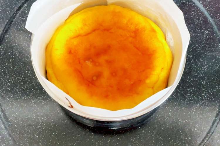 100均4号型簡単ベイクドチーズケーキ レシピ 作り方 By Banana277 クックパッド 簡単おいしいみんなのレシピが355万品