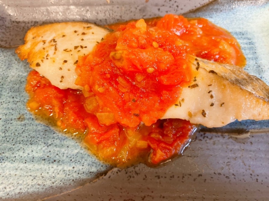 魚のムニエル♡サワラのトマトソースがけの画像