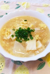 とろ〜り♡大根の中華風たまごスープ