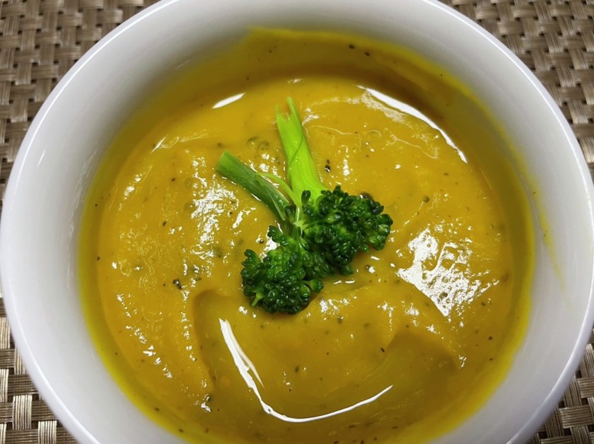 スパイシーなカボチャのスープのレシピ