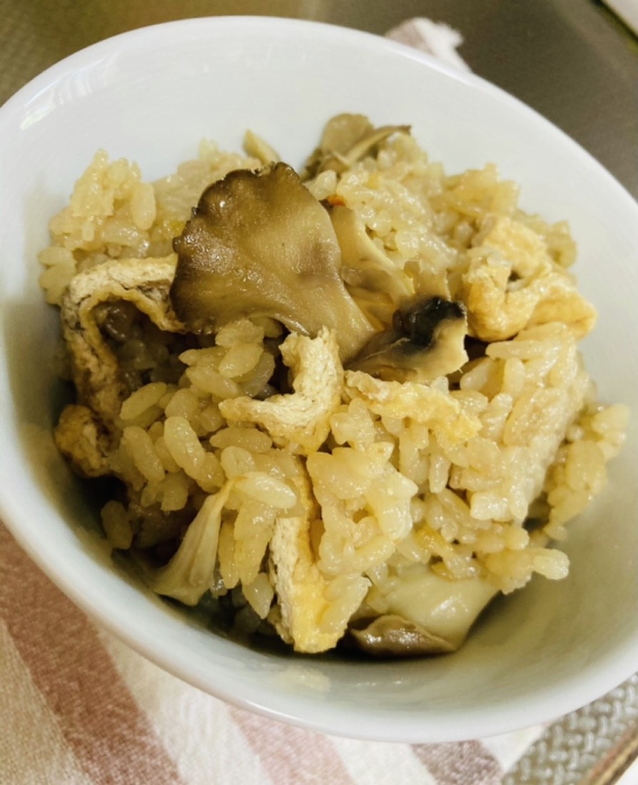 ウチの〜舞茸の炊き込みご飯の画像
