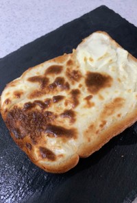 #クリームチーズ　#トースト#お昼ごはん
