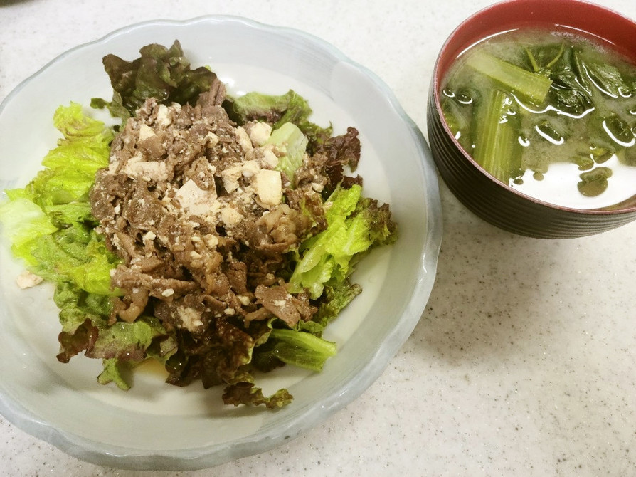 ✨牛肉と豆腐の甘酢炒め＆小松菜の味噌汁✨の画像