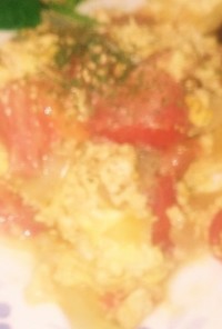 トマトと玉ねぎのバタースクランブルegg