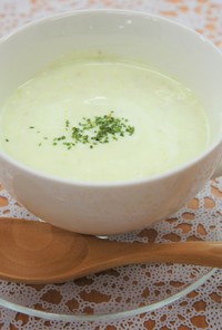 枝豆とヨーグルトの冷製スープ