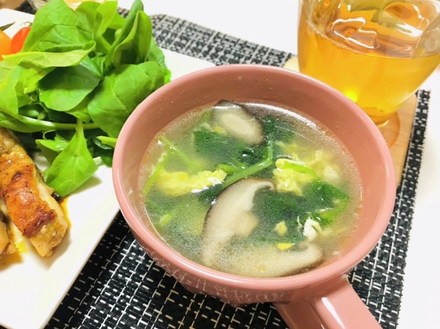 ターサイと椎茸と卵の中華スープ・4人分の画像