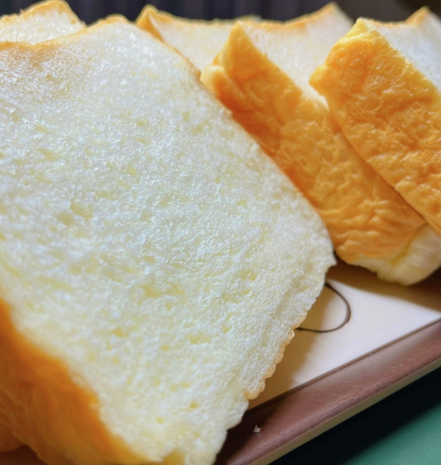 ふんわ〜りな生クリーム食パン（HB使用）の画像