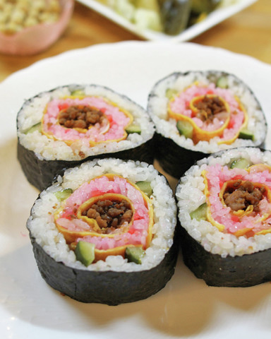 母の日!食べられるお花のプレゼント寿司の画像