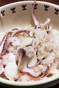 白イカのゲソと新生姜の炊き込みご飯