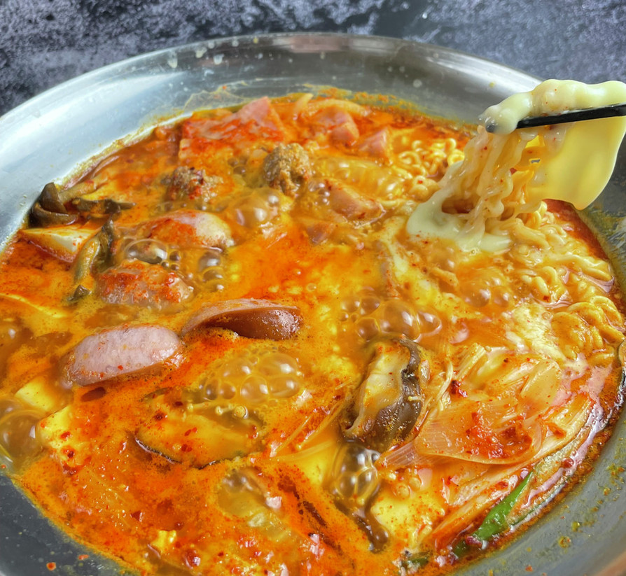 ご飯がすすむ<プデチゲ>☆韓国本場の味の画像