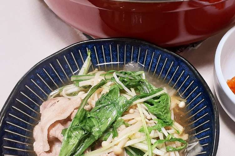 たっぷり水菜と豚薄切り肉のいりこ出汁鍋 レシピ 作り方 By 気まぐれ 雨おんな クックパッド 簡単おいしいみんなのレシピが377万品