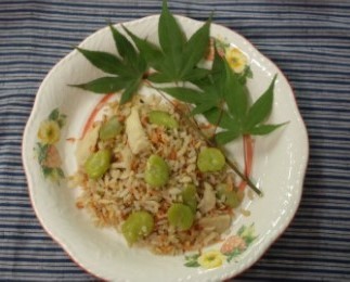 ソラマメの炒飯の画像