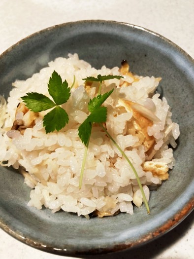 新生姜とアサリの白だし炊き込みご飯の写真