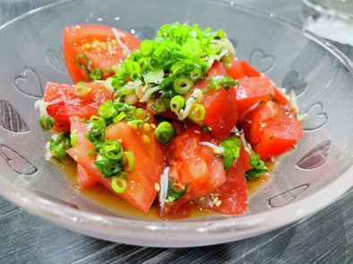 トマトサラダの写真