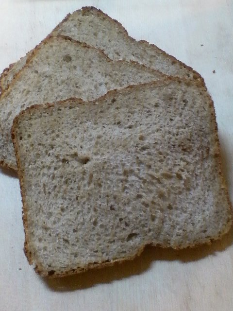 HBで♪ごまきな粉（はったい粉）食パン　の画像