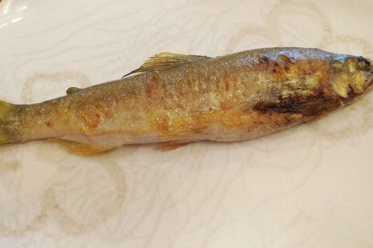 鮎の塩焼き フライパンで レシピ 作り方 By Mikasama67 クックパッド 簡単おいしいみんなのレシピが355万品