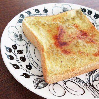 柚子胡椒のはちみつバタートーストの写真