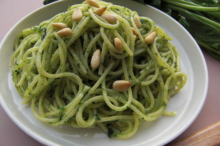 ほうれん草のジェノベーゼパスタ レシピ 作り方 By 梅ミッキー クックパッド 簡単おいしいみんなのレシピが349万品